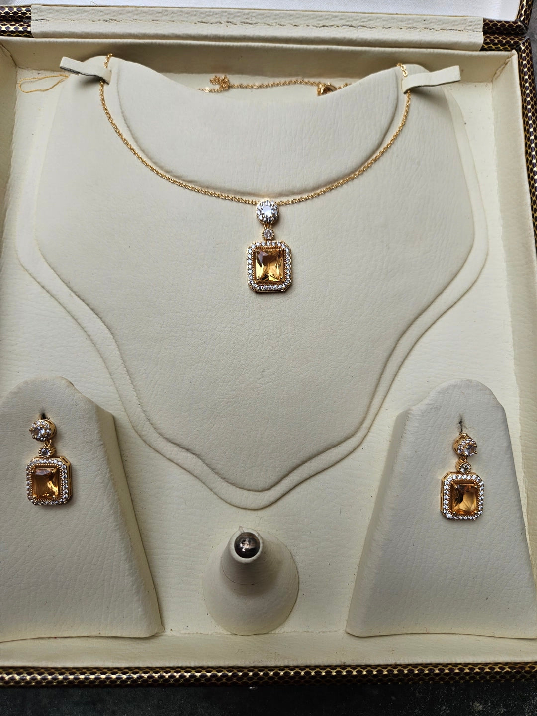 Elegant Gold Plated Cubic Zirconia Rectangle Stone Pendant Necklace & Earring Jewelry Set for Women